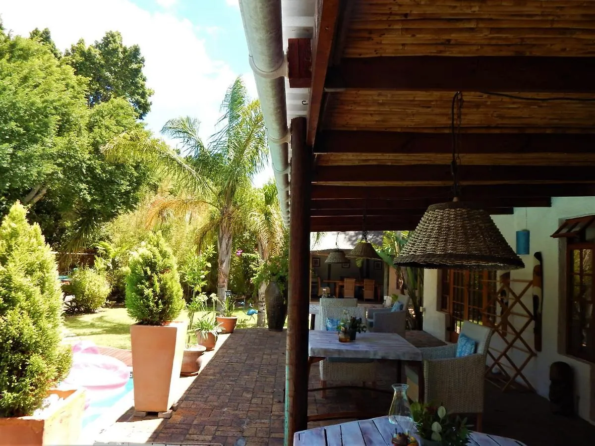 Guest house Khashamongo B & B Somerset West