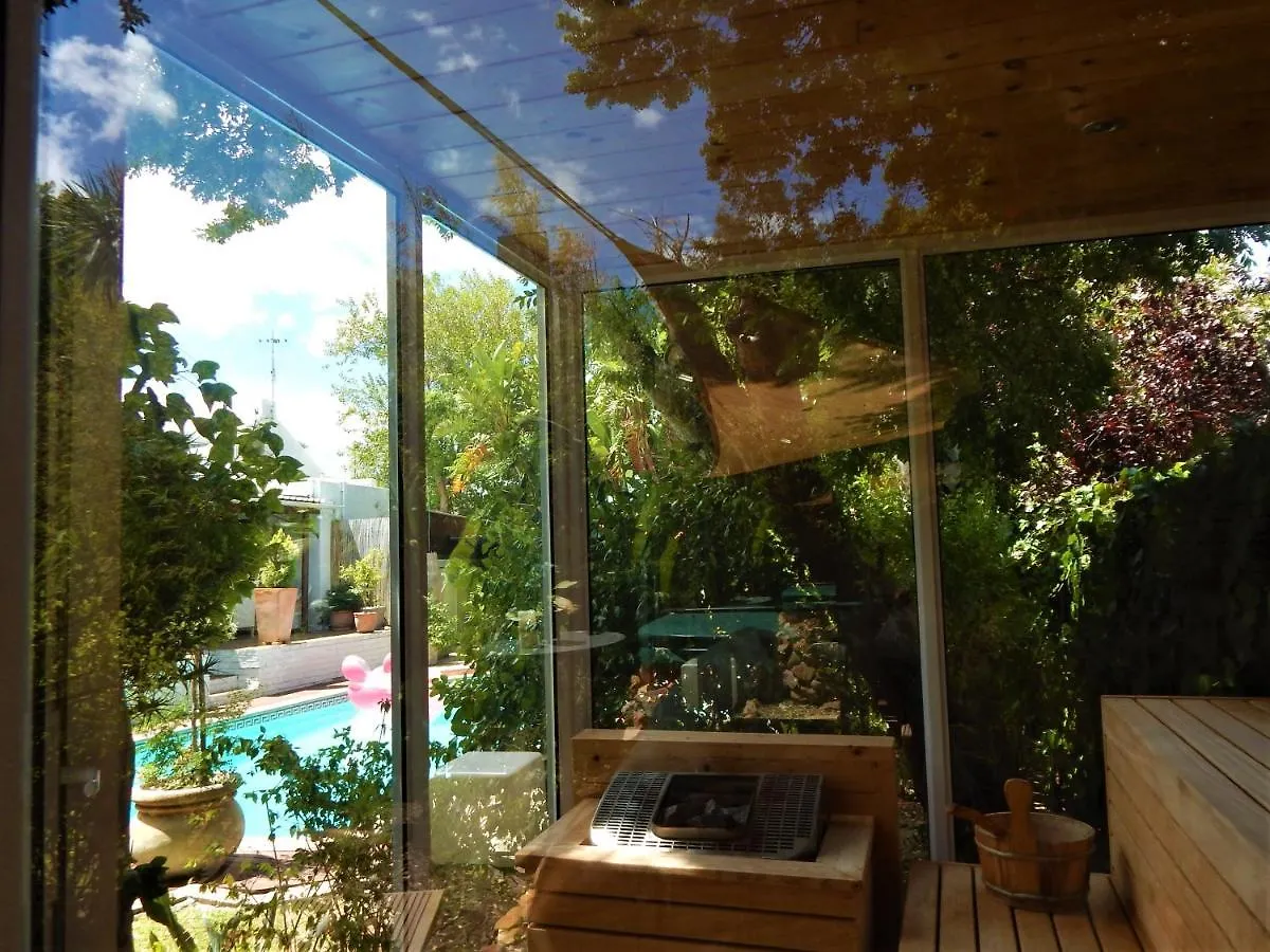 Khashamongo B & B Somerset West Guest house