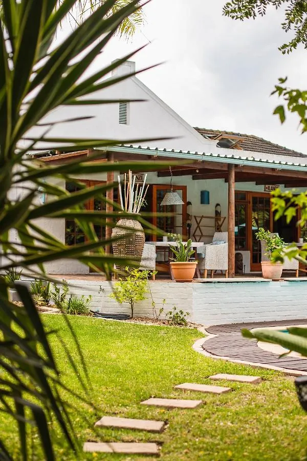 Guest house Khashamongo B & B Somerset West
