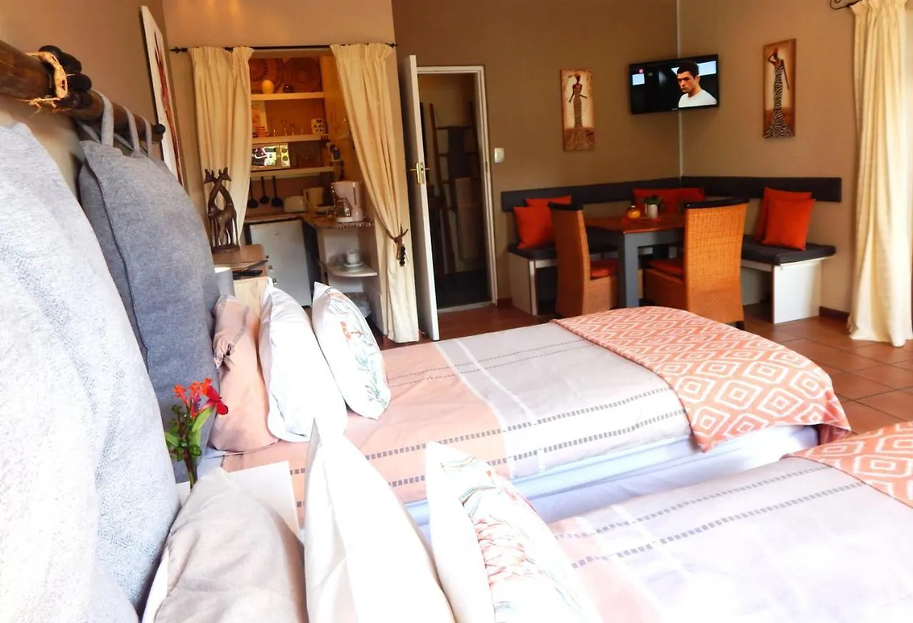 Khashamongo B & B Somerset West Guest house