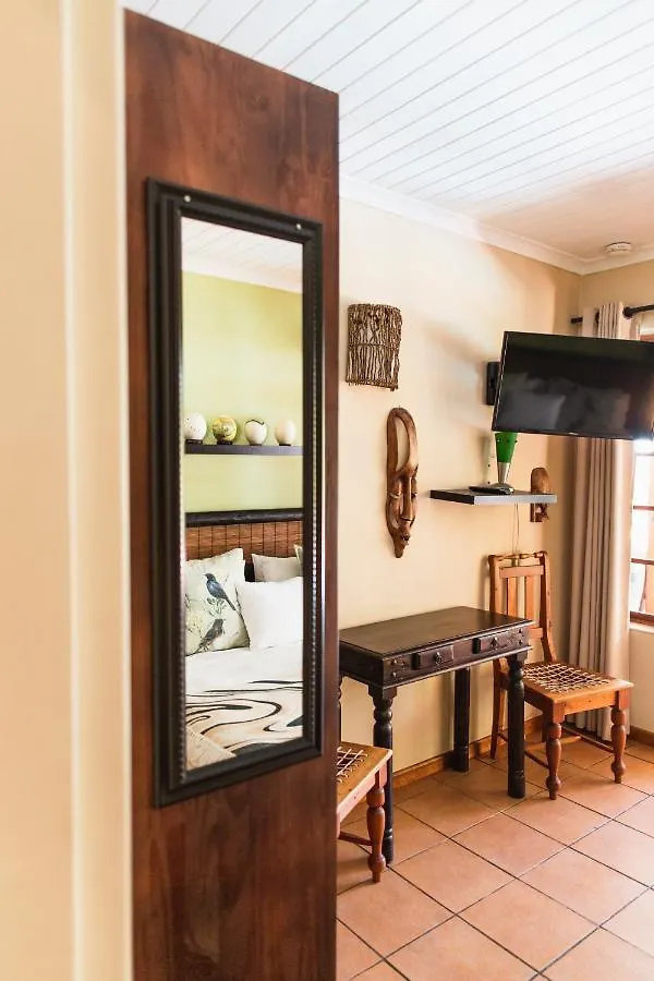 Khashamongo B & B Somerset West Guest house