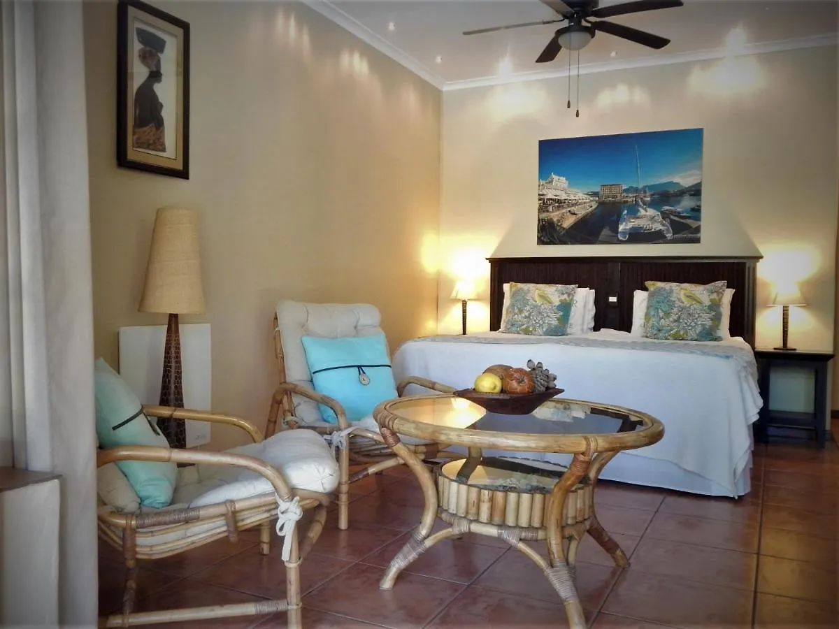 Khashamongo B & B Somerset West South Africa